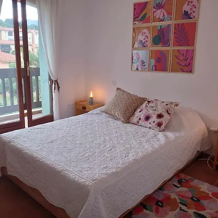 4pa32 Dans Avec Piscine Et Parking *