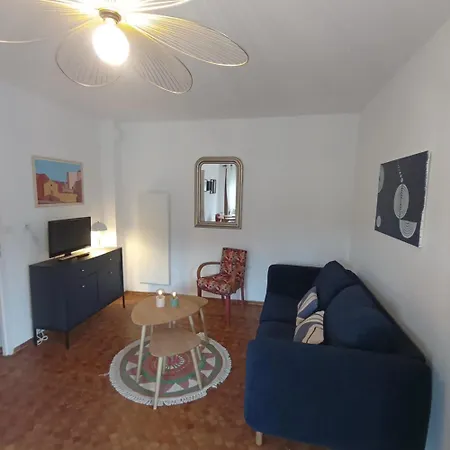 4pa32 Dans Avec Piscine Et Parking *