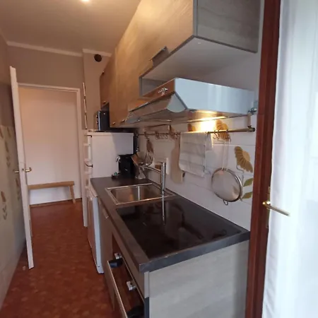 4pa32 Dans Avec Piscine Et Parking