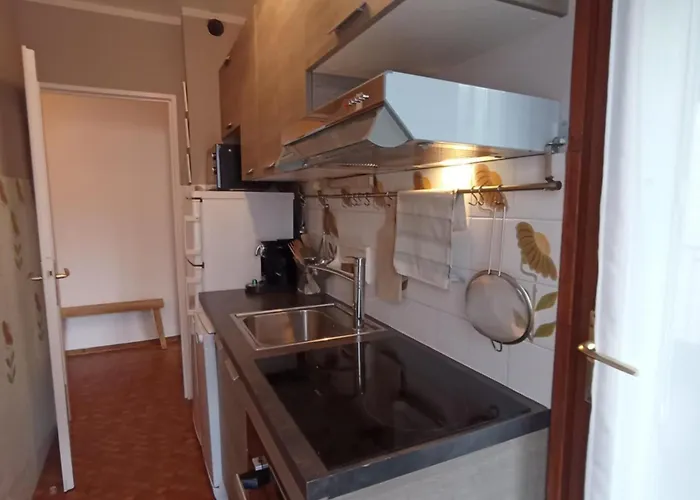 4pa32 Dans Avec Piscine Et Parking